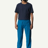 860014_D39_100_Men_Pace_Light_Pants_out_of_the_blue_c_low