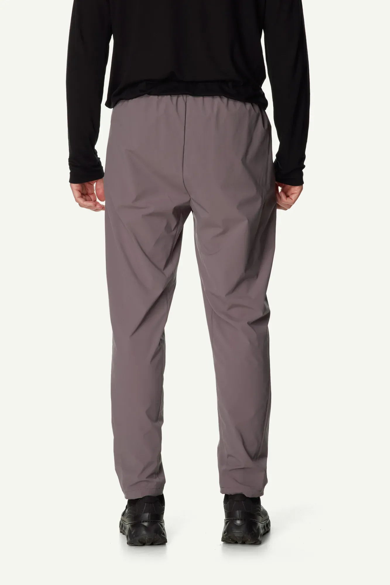 860014_G61_202_Men_Pace_Light_Pants_purple_gray_A390_c_low