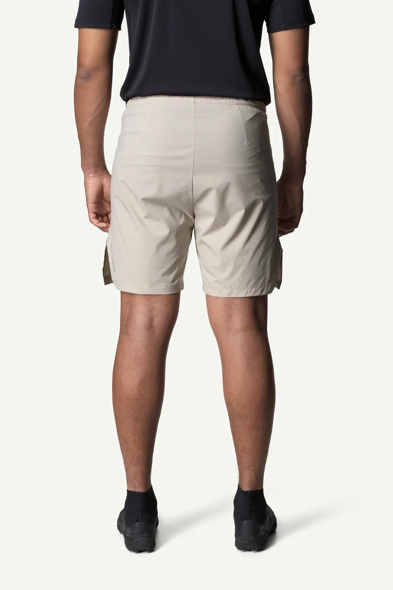 860016_148_202_Men_Pace_Light_Shorts_sandstorm_c_low