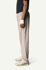 860016_148_204_Men_Pace_Light_Shorts_sandstorm_c_low