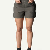 860017_174_200_Women_Pace_Light_Shorts_baremark_green_c_low