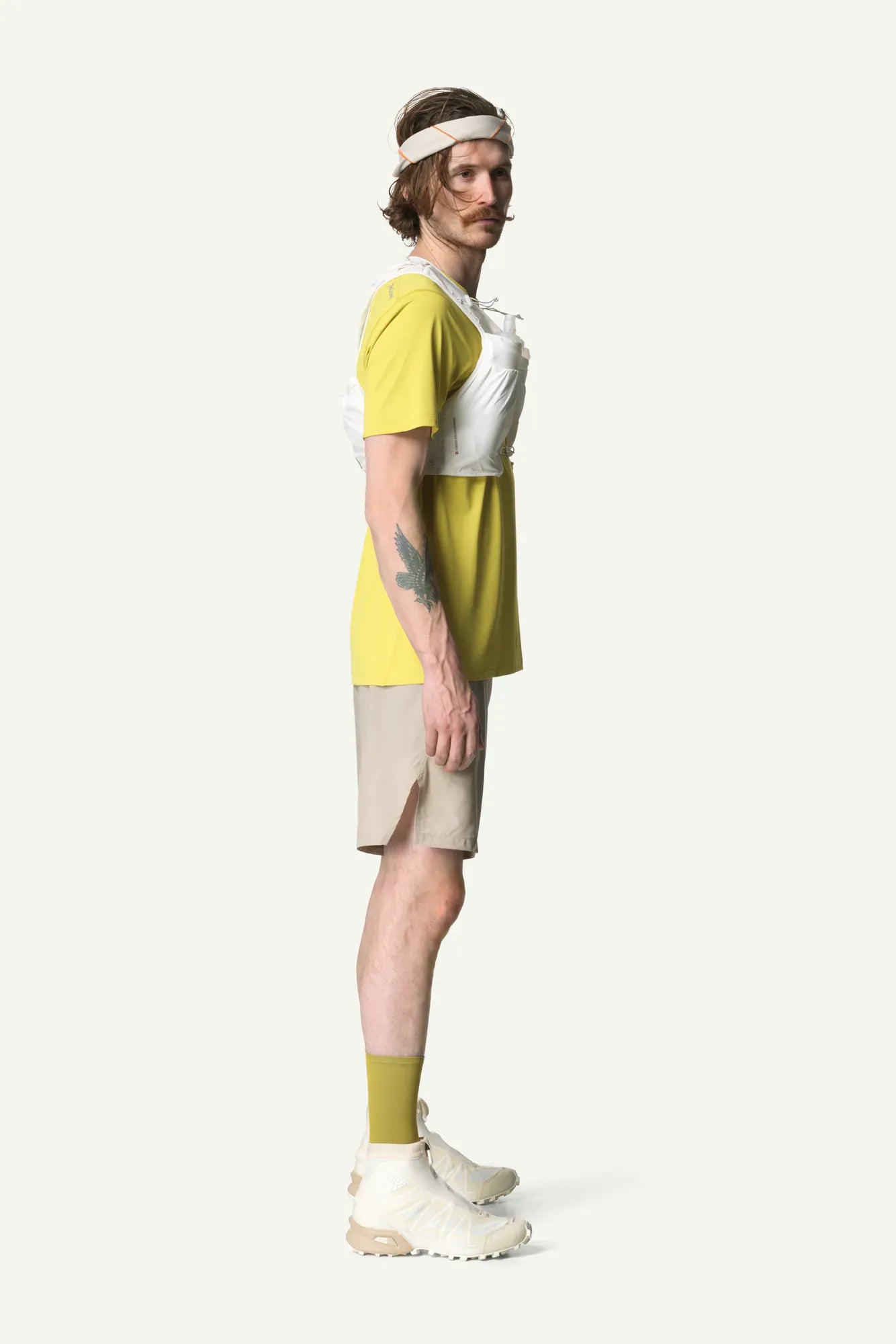 860019_F23_102_Men_Pace_Air_Tee_be_the_light_green_C103_c_low
