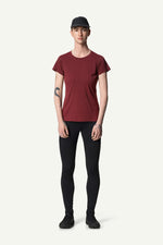 860020_F30_201_Women_Pace_Air_Tee_cab_red_c_low