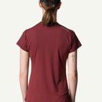 860020_F30_203_Women_Pace_Air_Tee_cab_red_C468_c_low