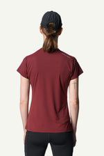 860020_F30_203_Women_Pace_Air_Tee_cab_red_C468_c_low