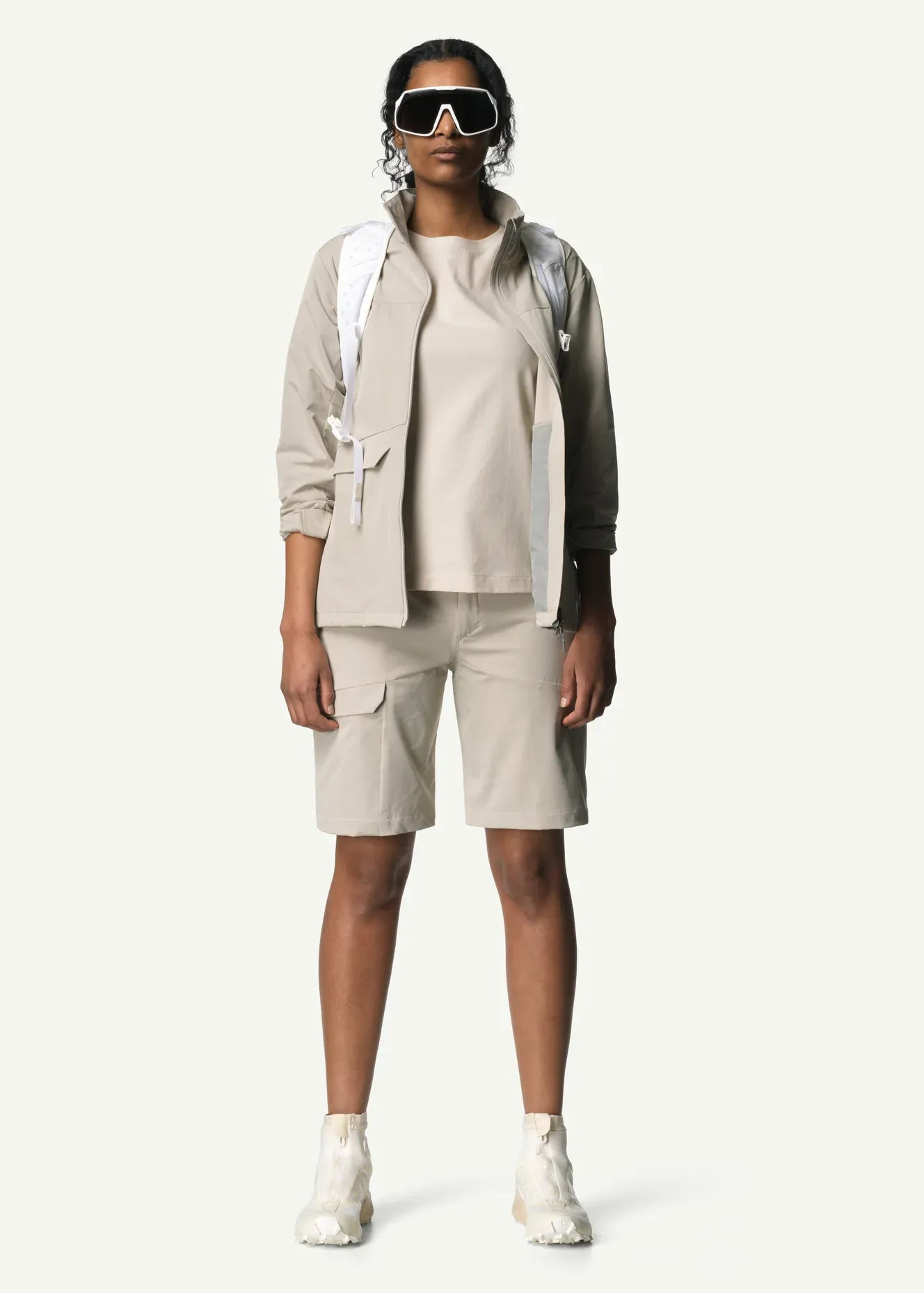 860027_148_100_Women_Go_Shorts_sandstorm_c_low