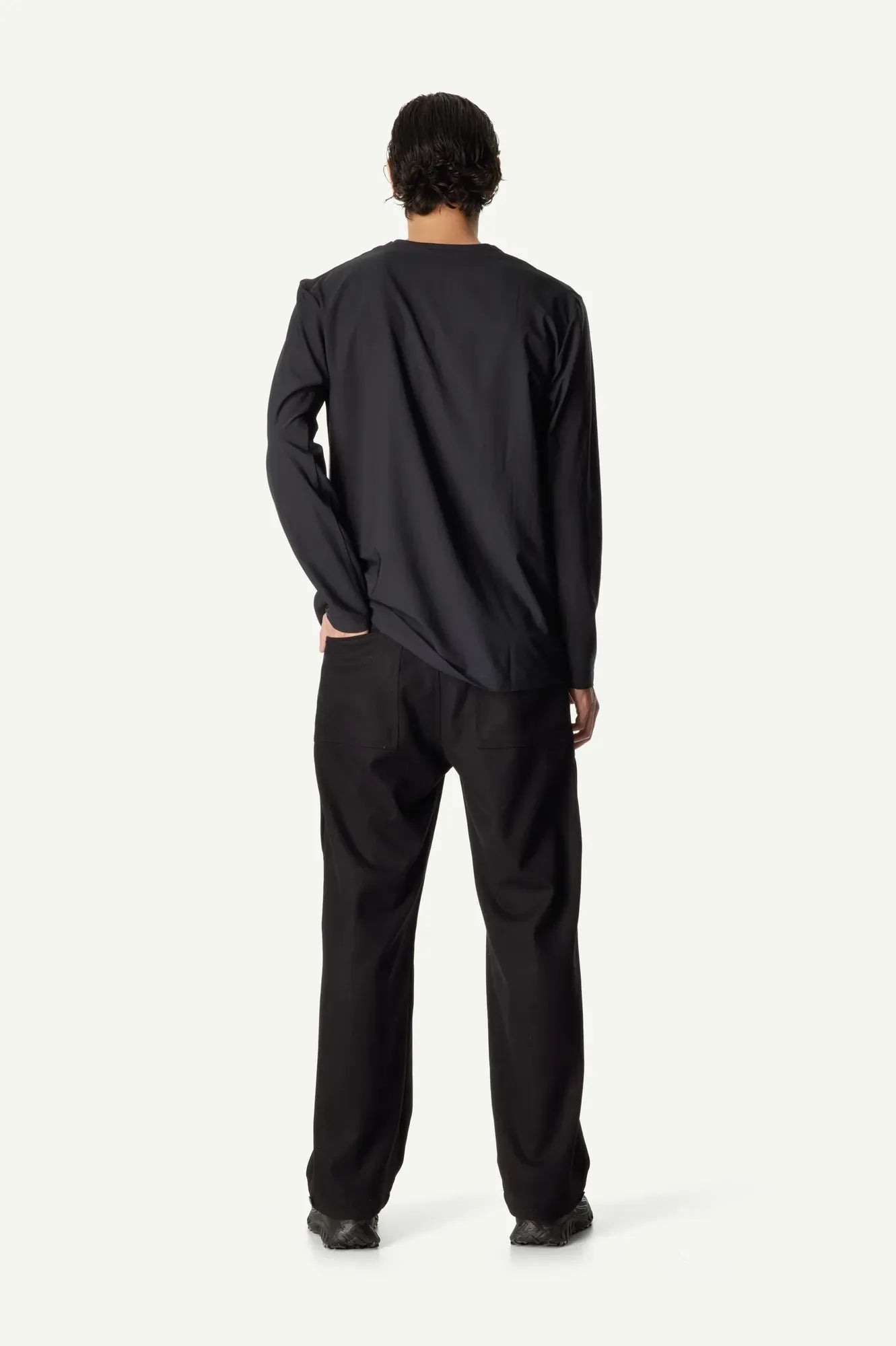 860041_900_101_Men_Worhard_Pants_true_black_A675_c_low