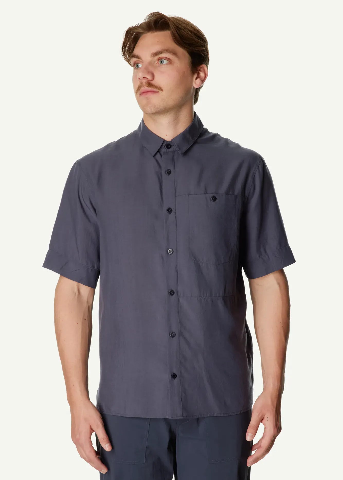 860051_A33_200_Men_Tree_Shortsleeve_Shirt_hombre_blue_A372_c_low
