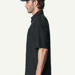 860051_B30_201_Men_Tree_Shortsleeve_Shirt_true_black_light_C112_c_low