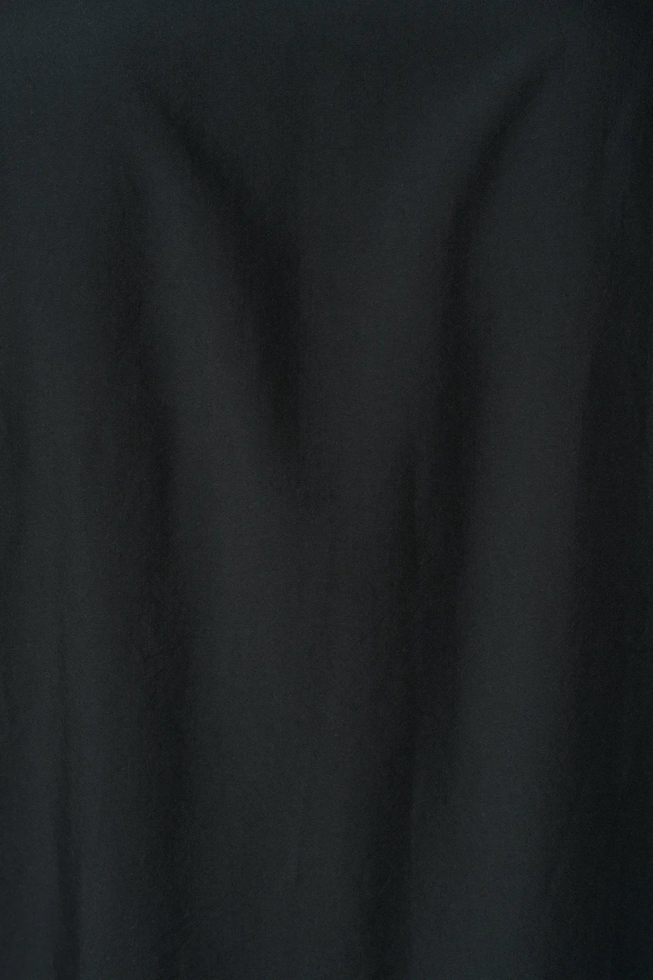 860051_B30_602_Men_Tree_Shortsleeve_Shirt_true_black_light_c_low