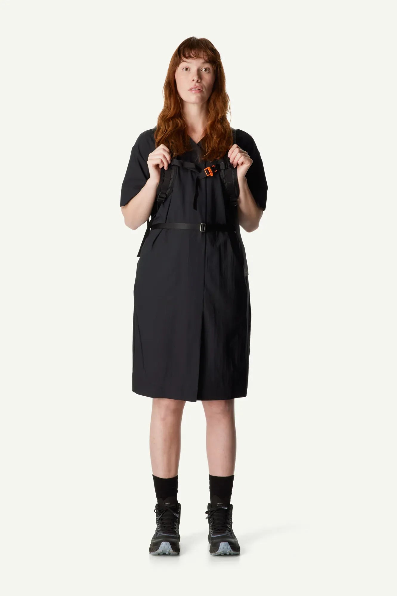 860070_900_101_Women_Cosmo_Dress_true_black_A127_c_low