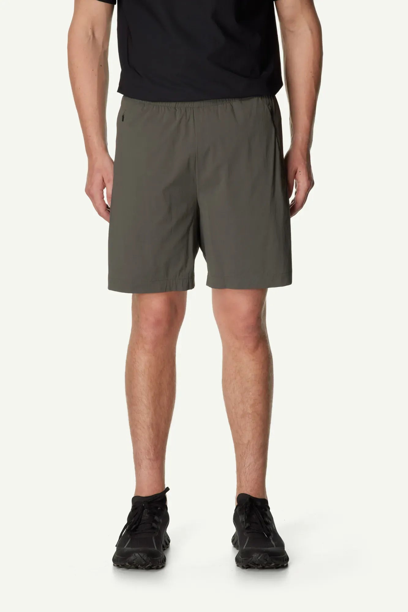860072_174_200_Men_Liquid_Shorts_baremark_green_A372_c_low