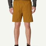 860072_G65_200_Men_Liquid_Shorts_greenish_gold_A372_c_low