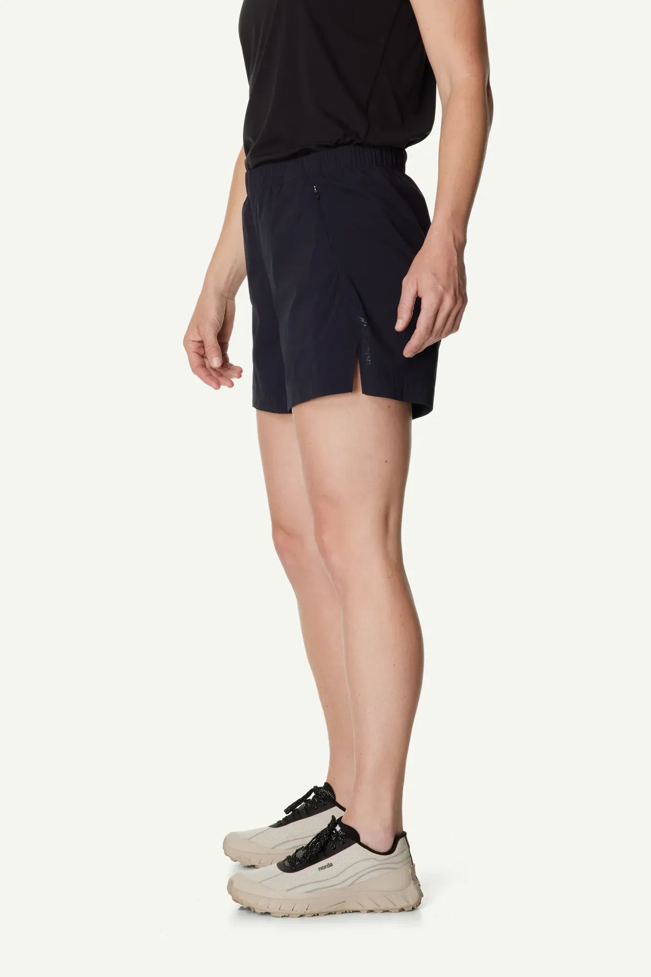 860073_900_201_Women_Liquid_Shorts_true_black_A127_c_low