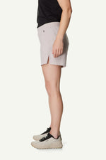 860073_H30_201_Women_Liquid_Shorts_silver_purple_A127_c_low