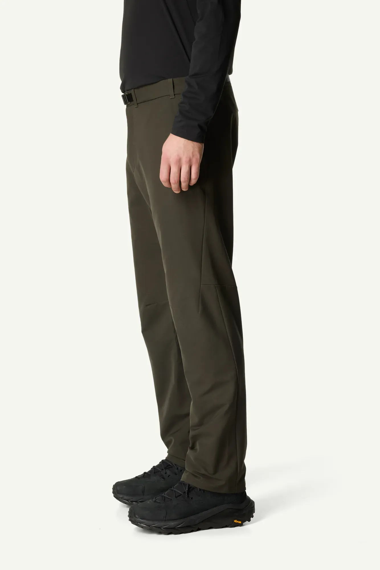 860087_H29_201_Men_Nomad_Tech_Pants_green_illusion_c_low