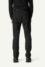860089_900_202_Men_Core_Tech_Pants_true_black_c_low