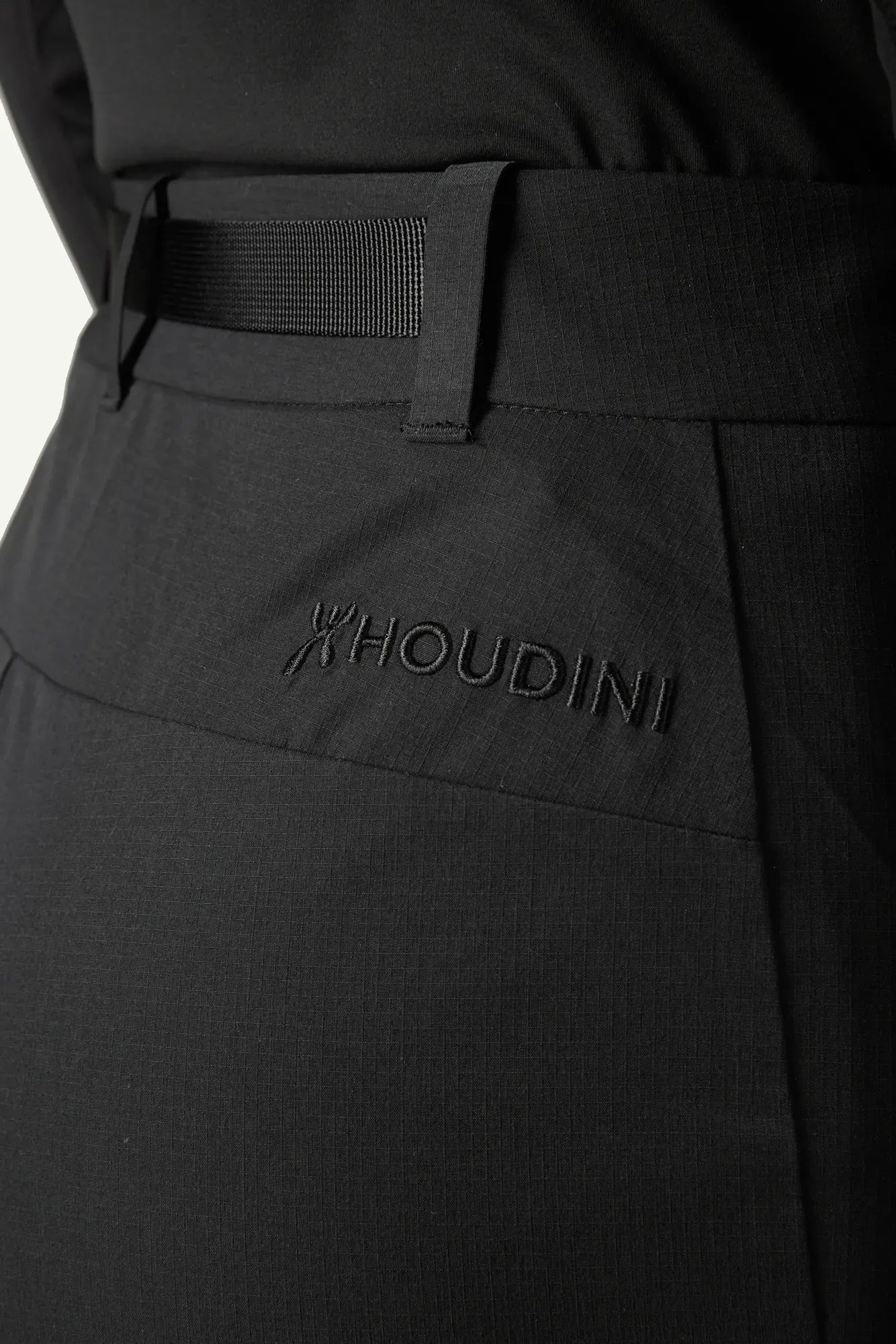 860090_900_603_UNI_Core_Tech_Pants_true_black_c_low
