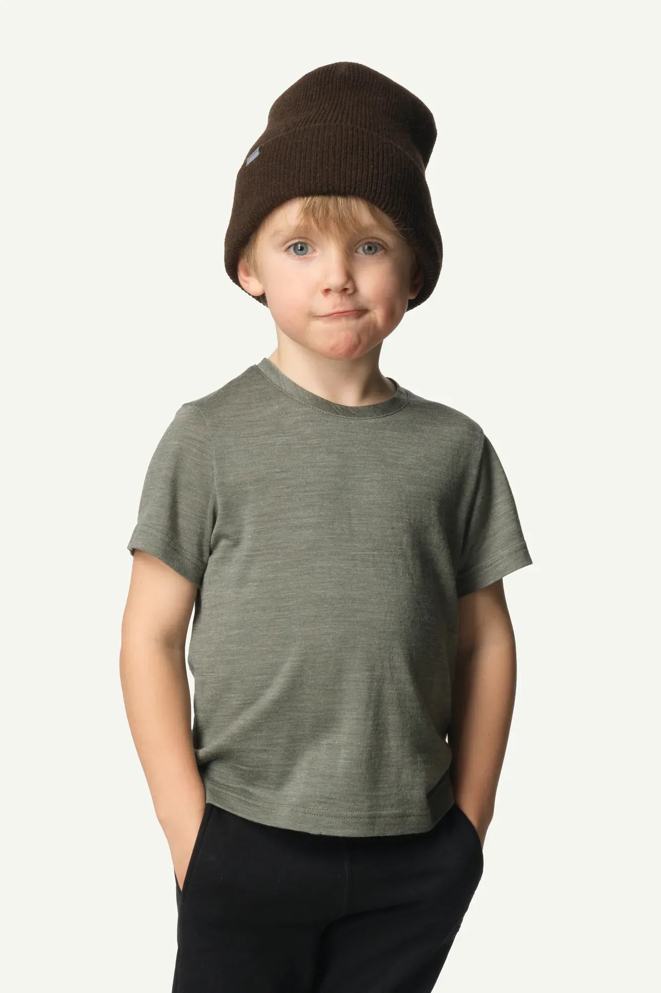 870008_D40_200_Kids_Activist_Tee_sage_gree_c_low