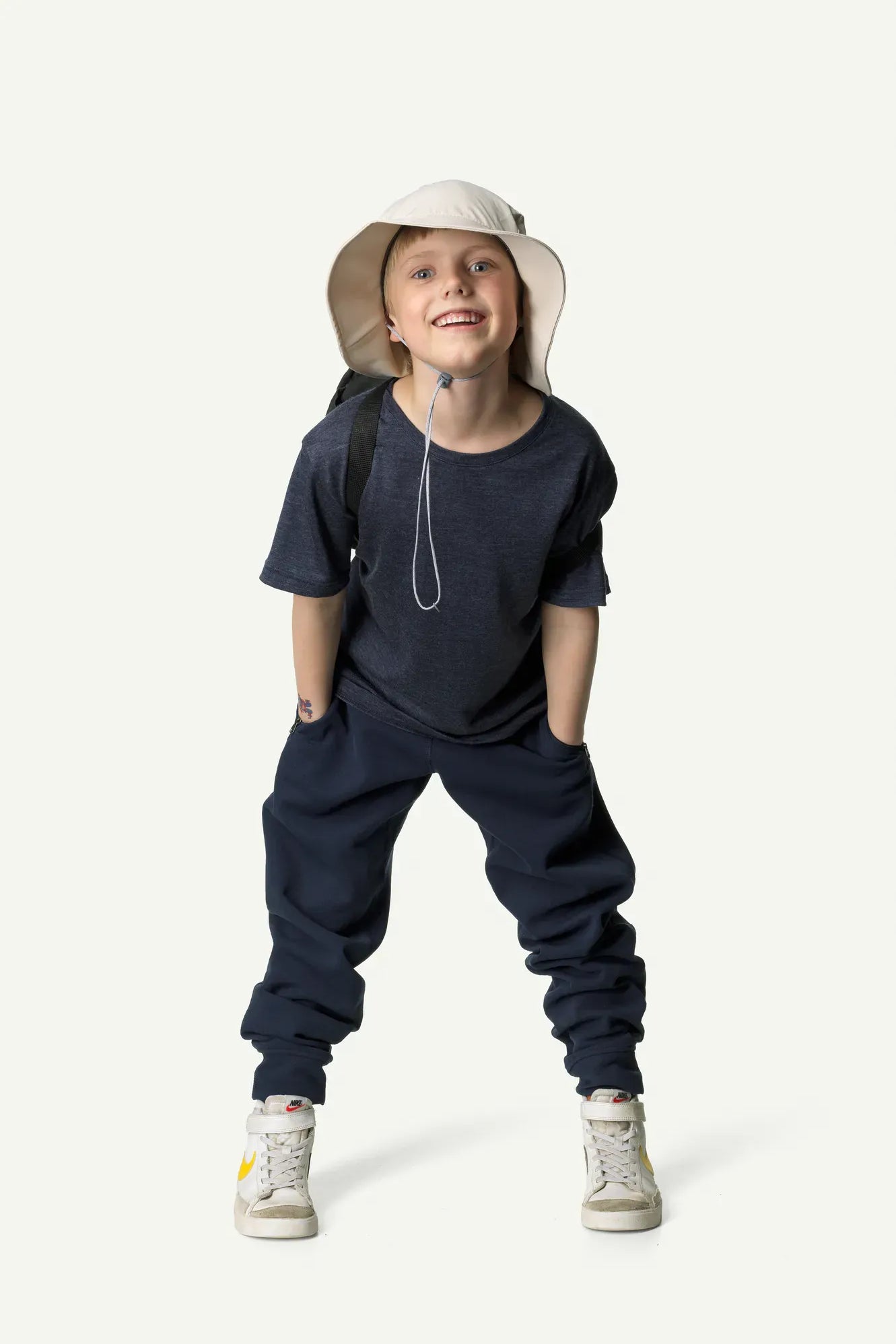 880004_198_105_Kids_Activist_Tee_deep_sea_blue_c_low