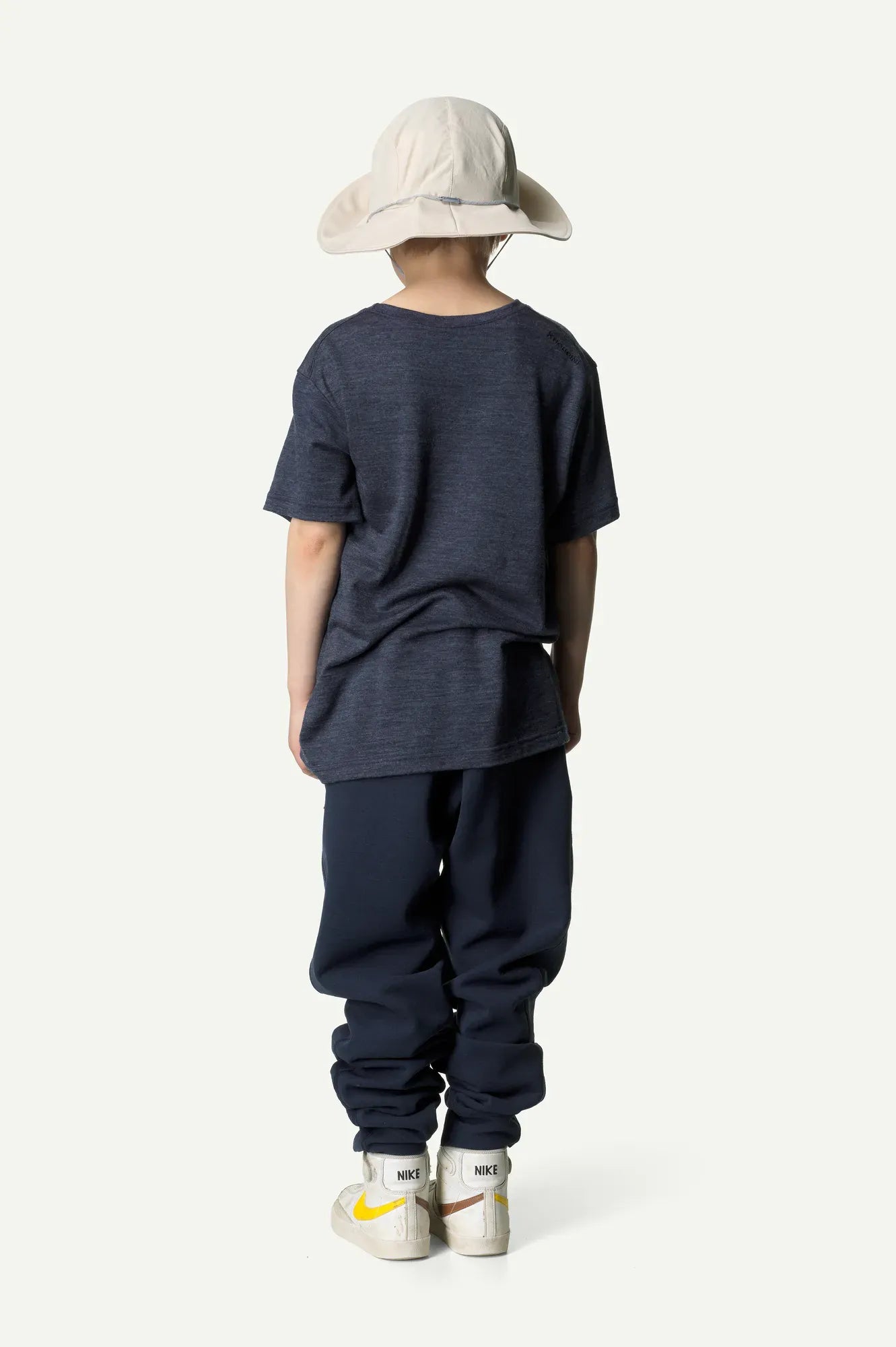 880004_198_106_Junior_Activist_Tee_deep_sea_blue_c_low