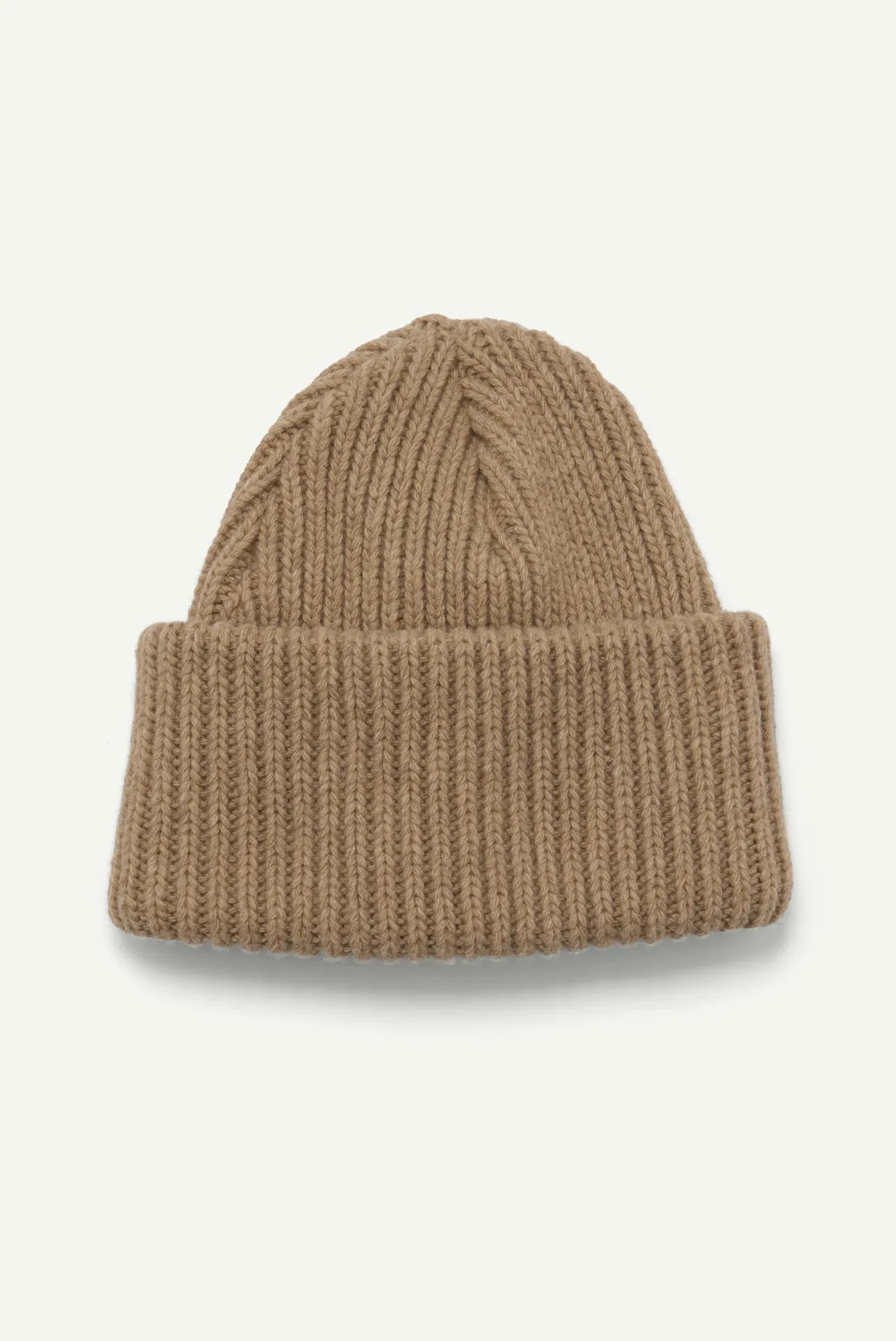 Big-Hat_foggy-brown_850008_I05_FLAT_7215psd_c_low