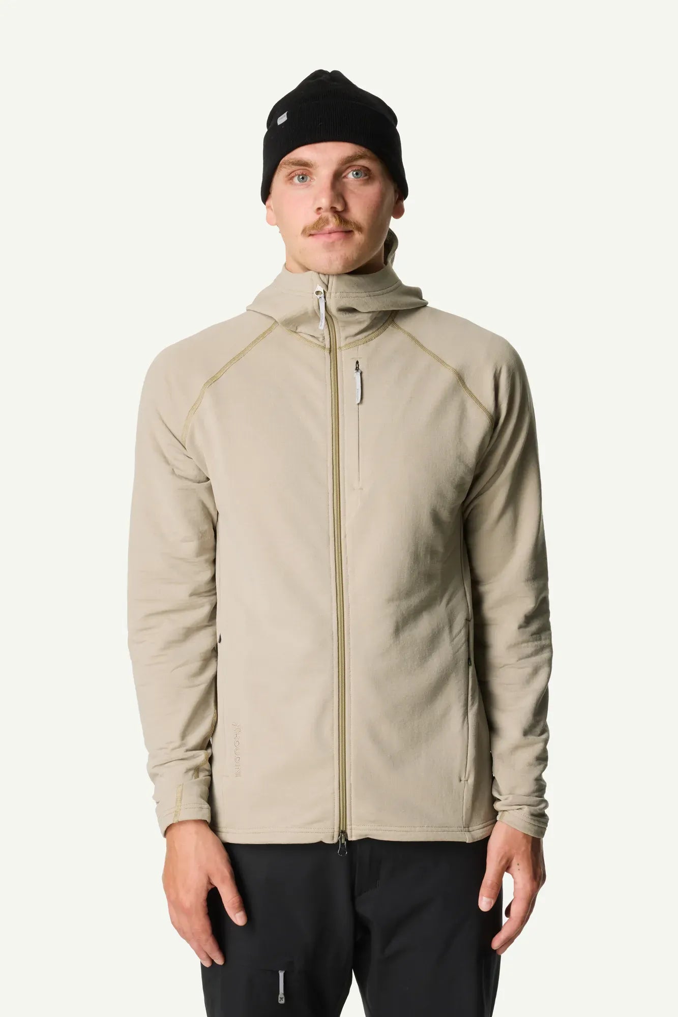 Ms-Aero-Houdi_powder-green_830036_H31_P_F_1739_c_low