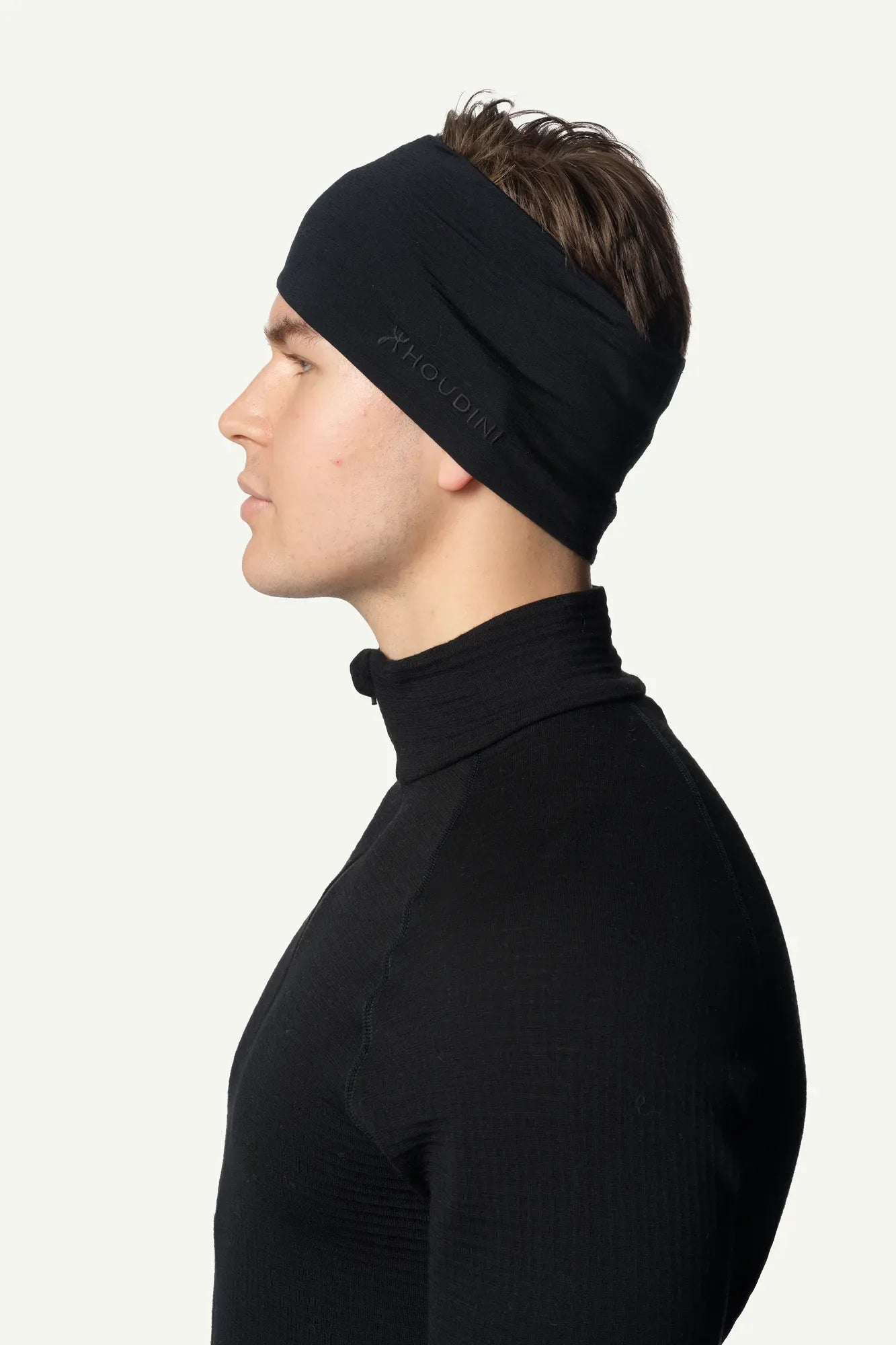 Ms-Desoli-Headband_True-Black_850024_900_P_S_9008_c_low 1