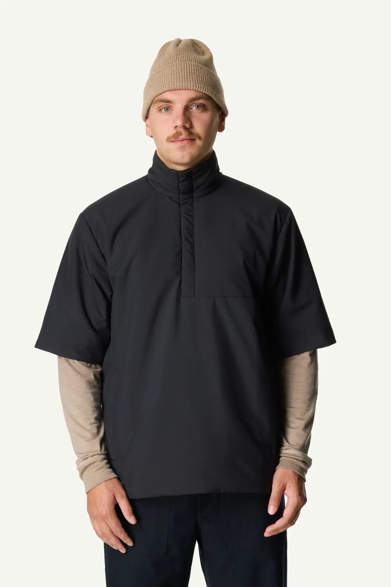 Ms-Enfold-Tee_true-black_820039_900_P_F_2012_c_low