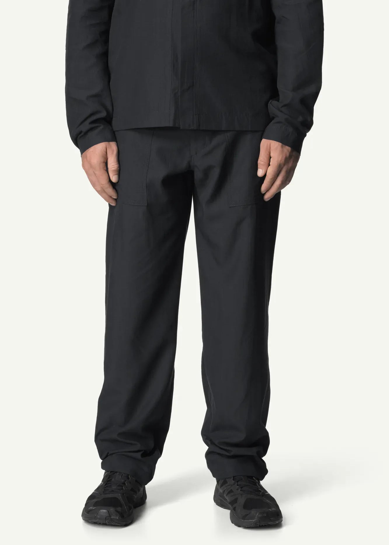 Ms-Tree-Chore-Pants_True-Black_860044_900_P_F_5496