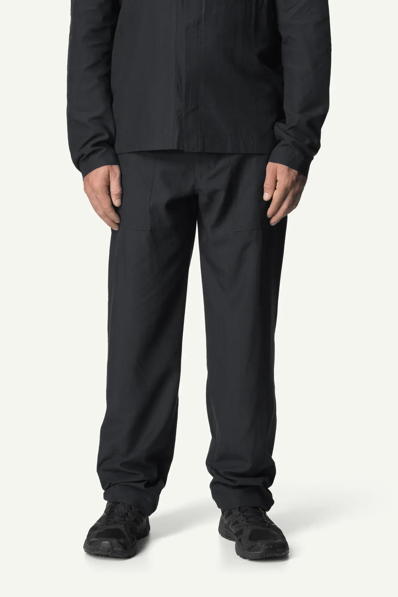Ms-Tree-Chore-Pants_True-Black_860044_900_P_F_5496