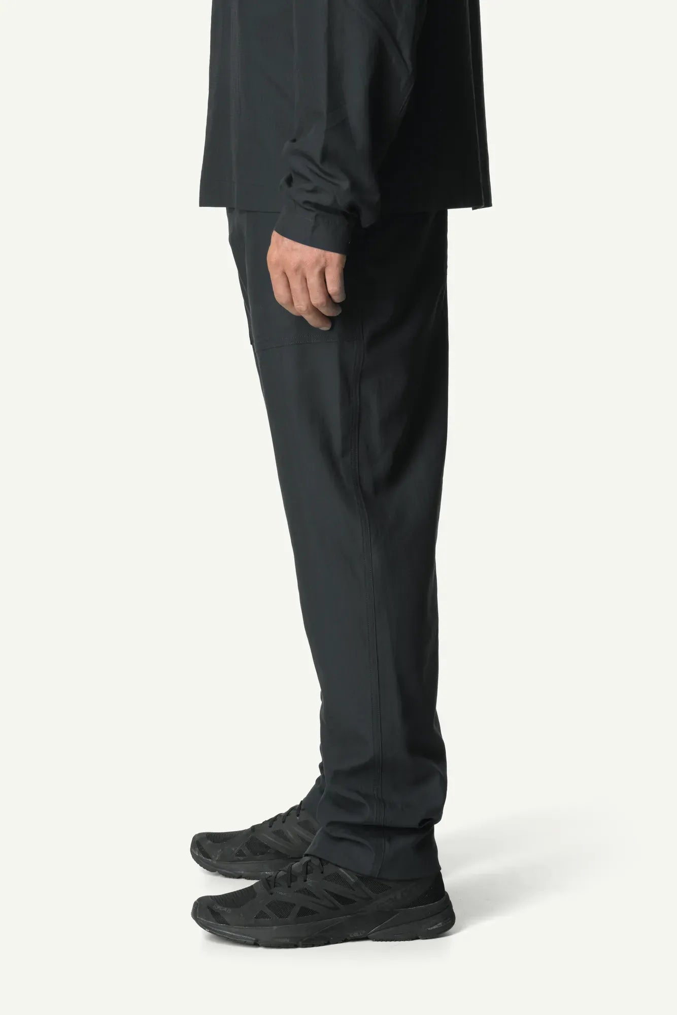 Ms-Tree-Chore-Pants_True-Black_860044_900_P_S_5503