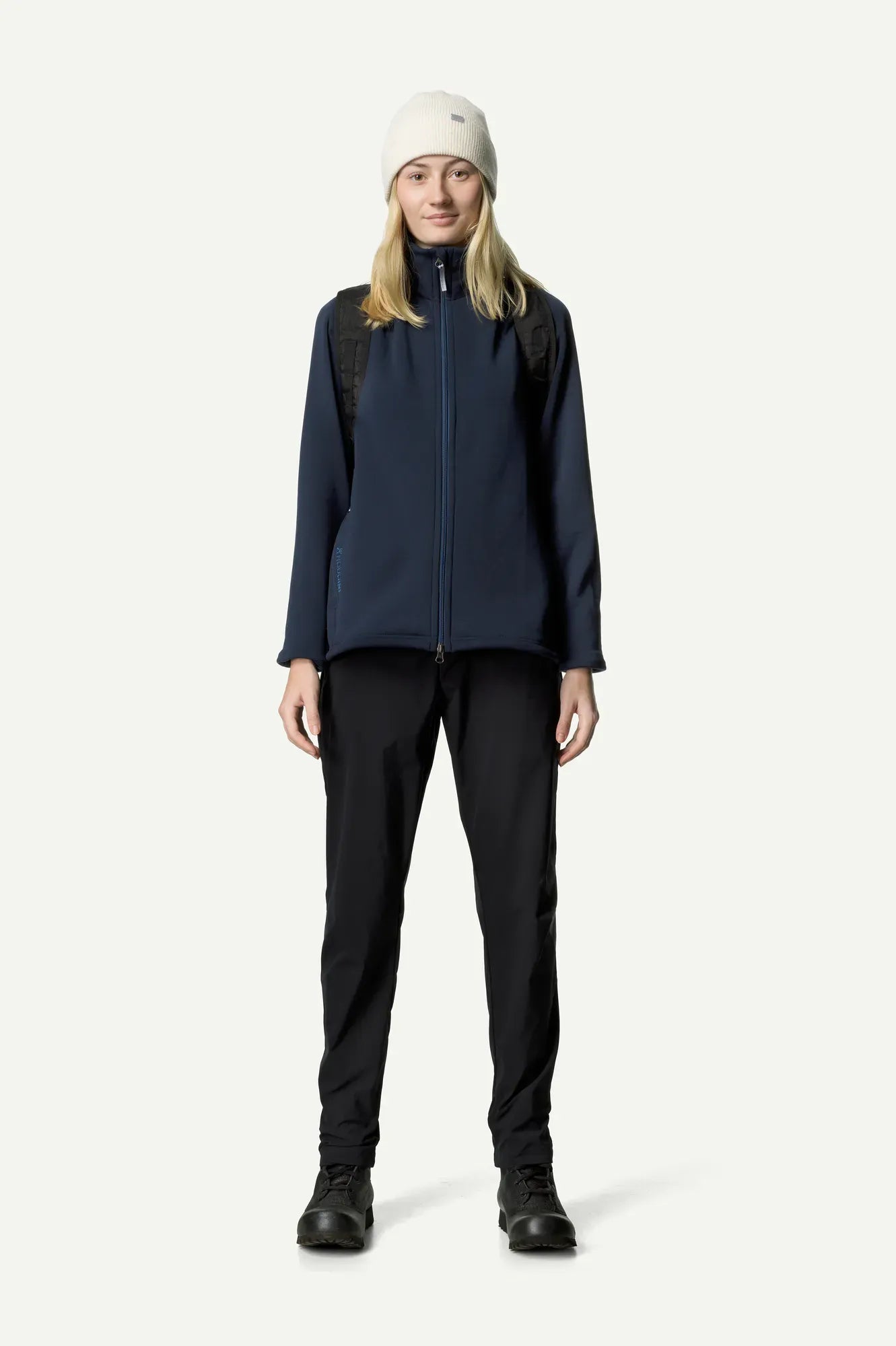 Ws-Power-Up-Jacket_Blue-Illusion_830020_703_SET_3095_c_low