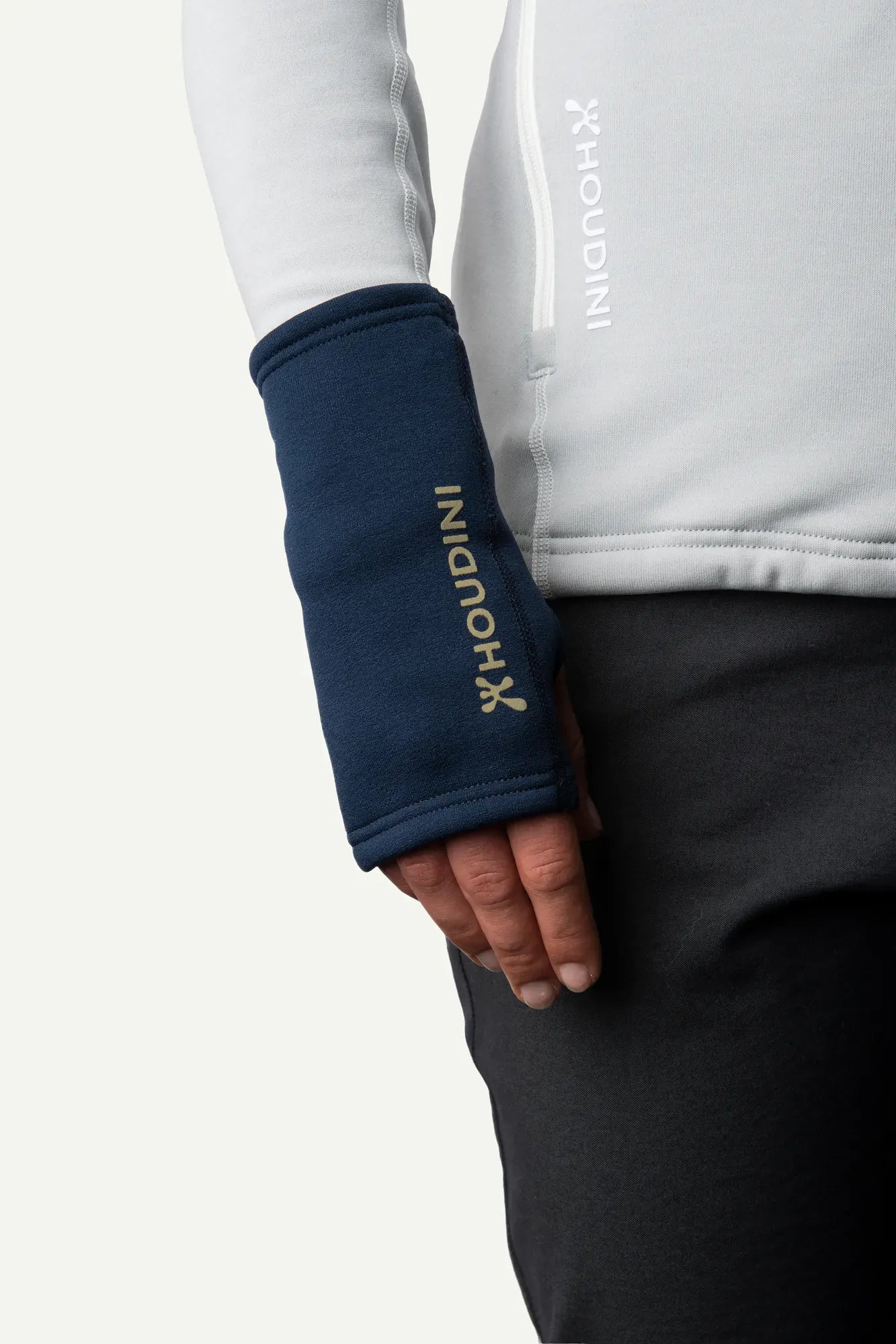 WsAccPowerWristGaiter_P_BlueIllusion_C_Low